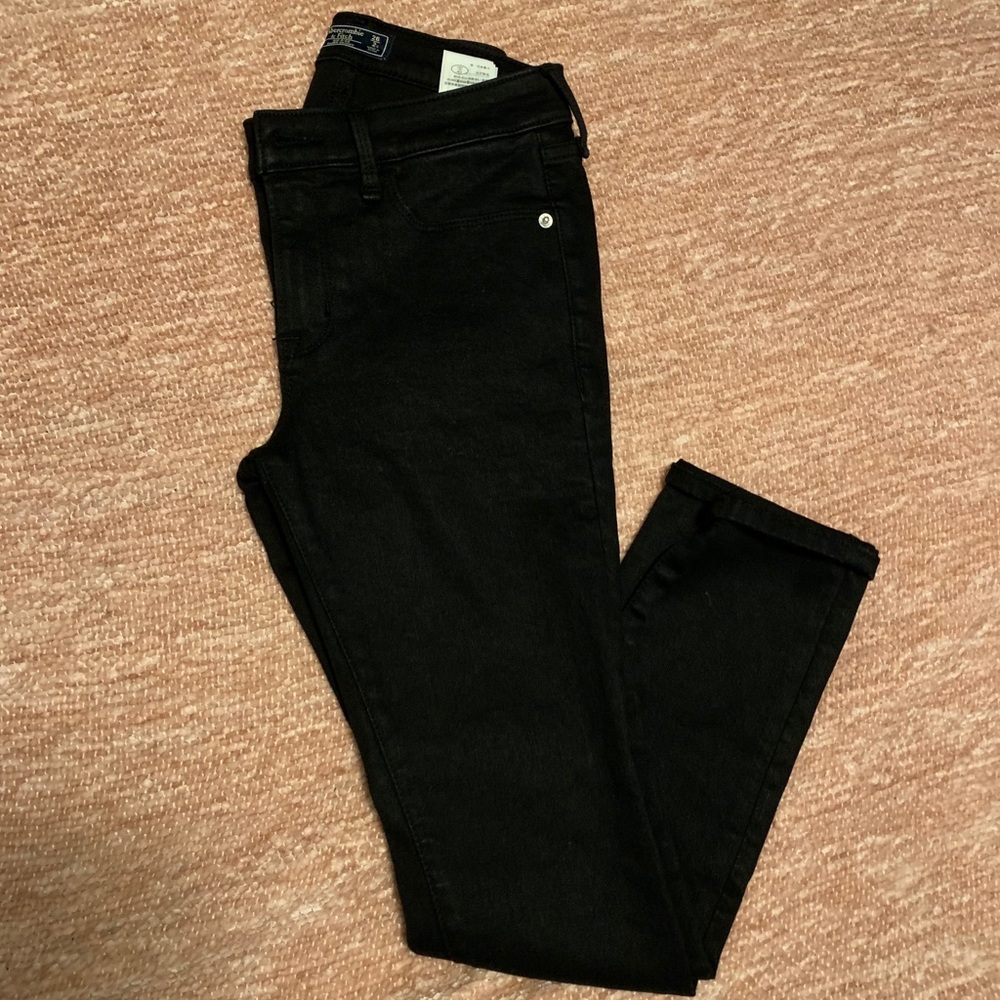 Black Skinny Jeans